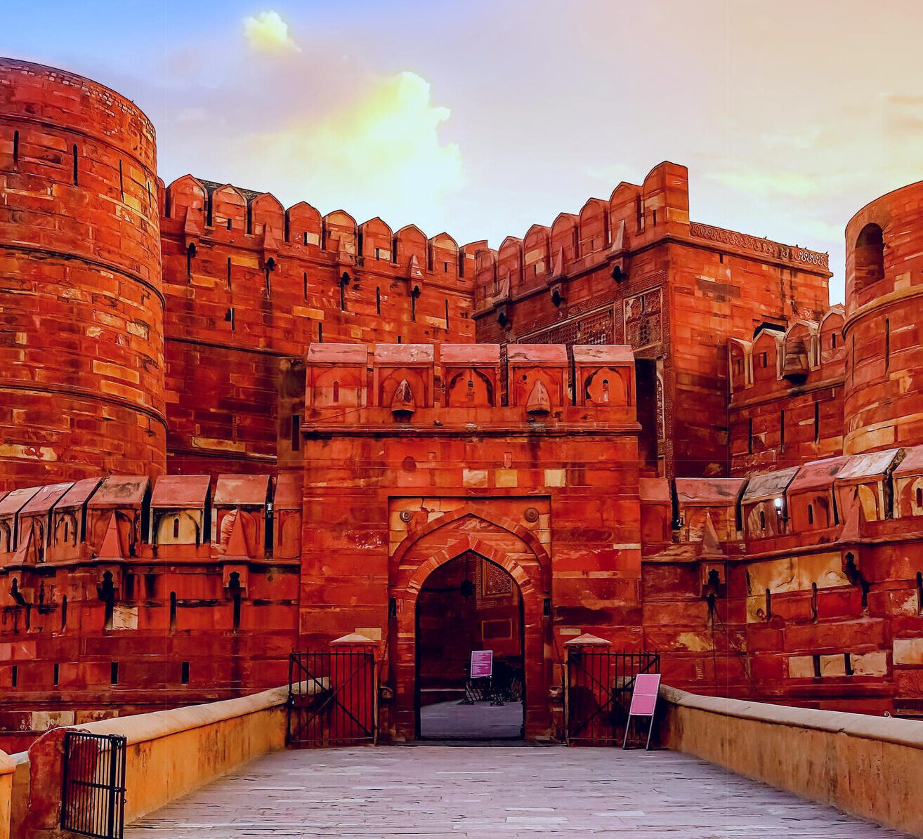 North India Tour Delhi-Agra -Jaipur 5N/6D
